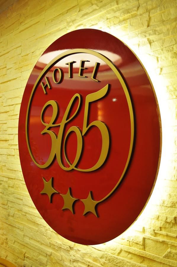 Отель Hotel 365 Кельце-27